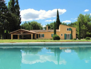 LUBERON - AIR CONDITIONING VILLA - 4 BEDROOMS - 4 BATHROOM